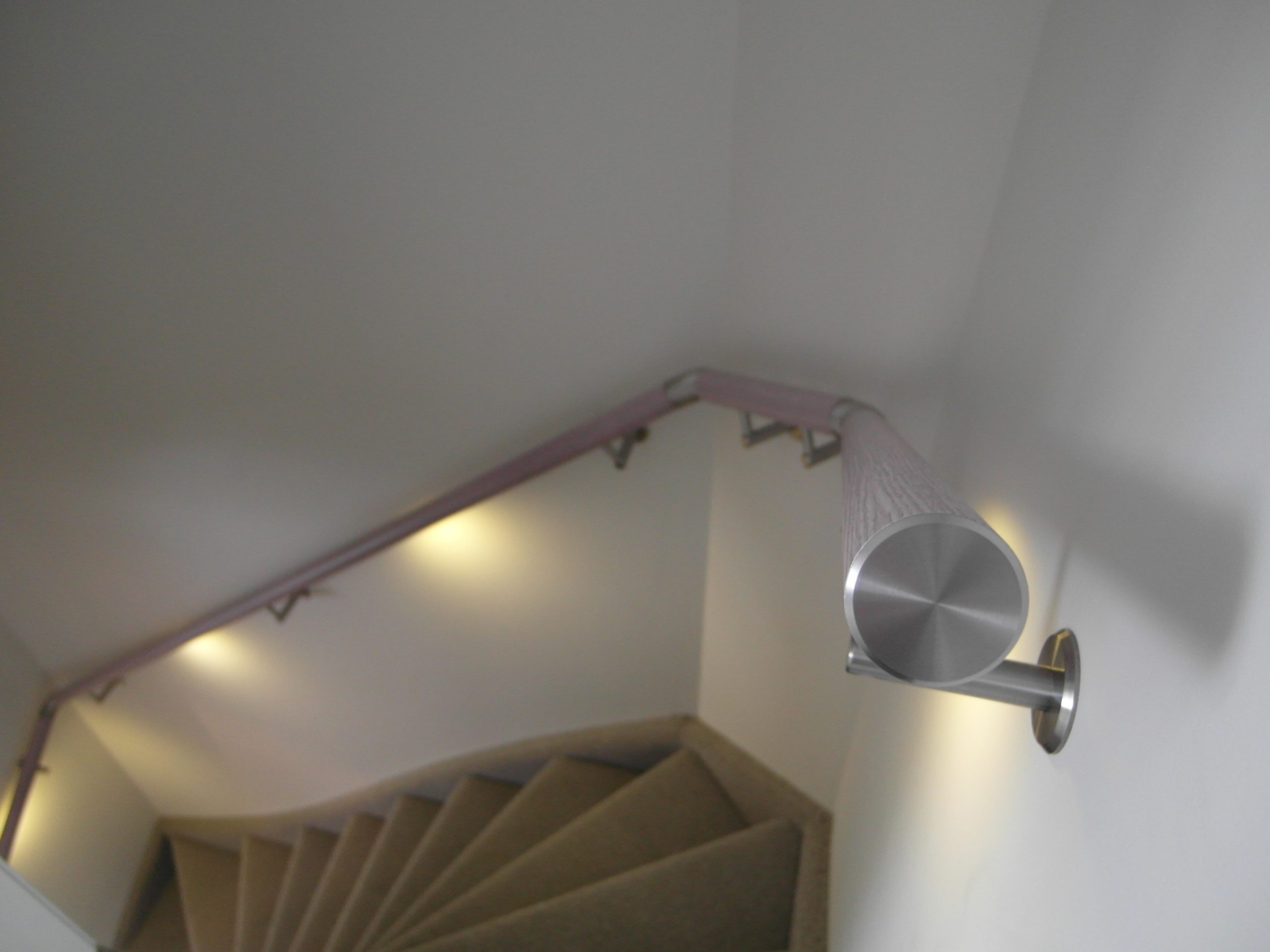 Design trapleuningen met MonoColour LED