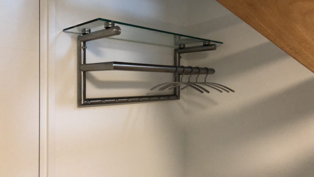 RVS kapstok met glas