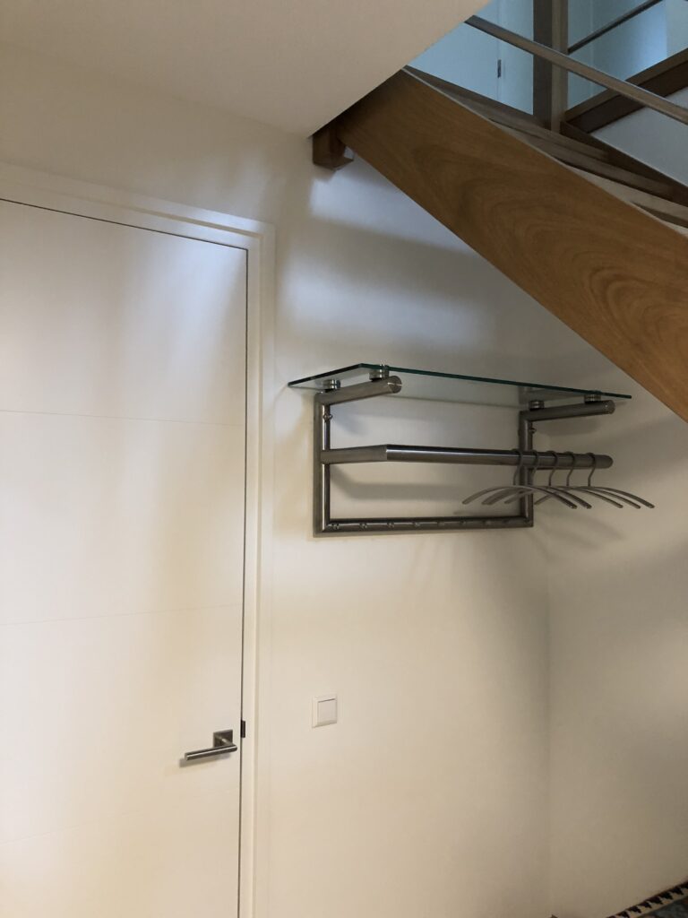 RVS kapstok met glas